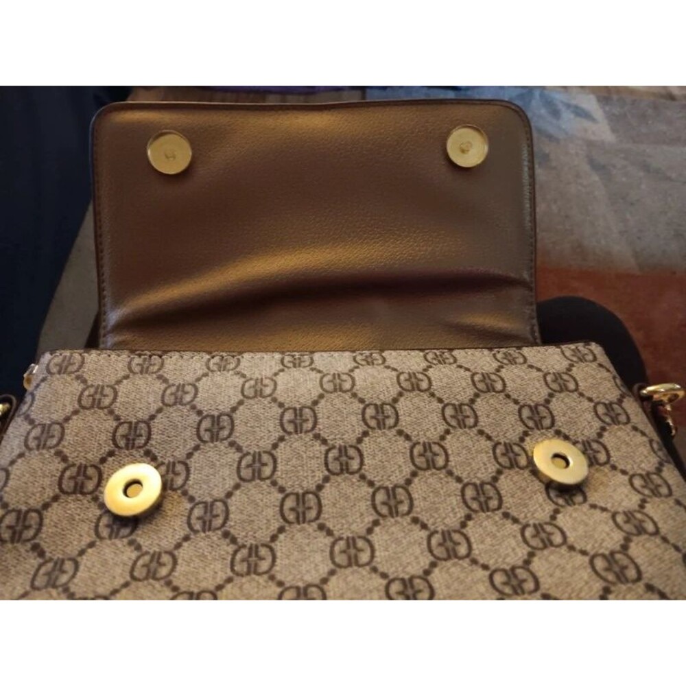 Handbag - Picture 4 of 7